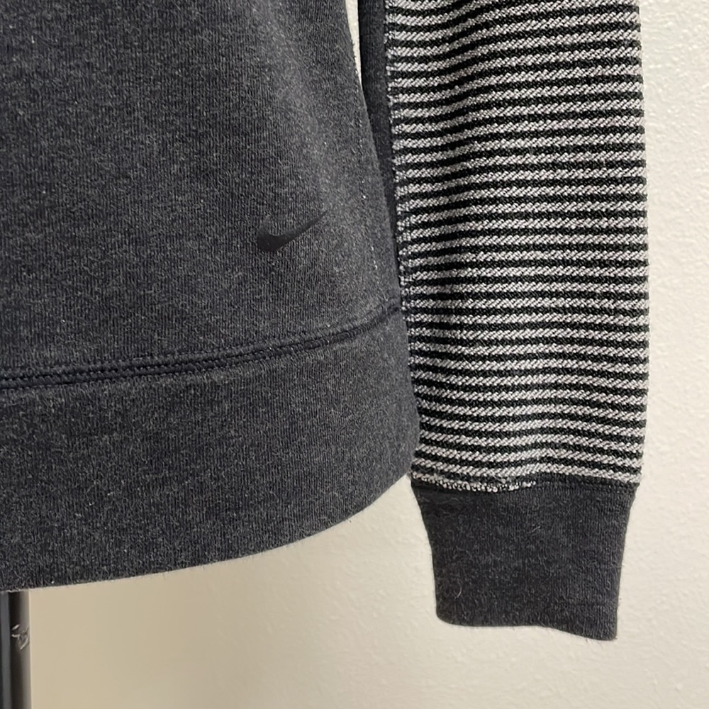 nike dri-fit basic pullover - Picture 3 of 8